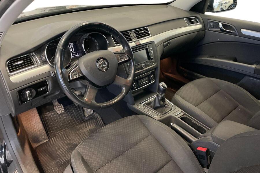 Skoda Superb vaihtoauto