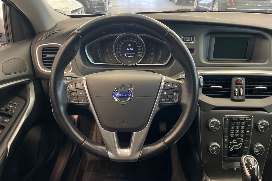 Volvo V40 vaihtoauto