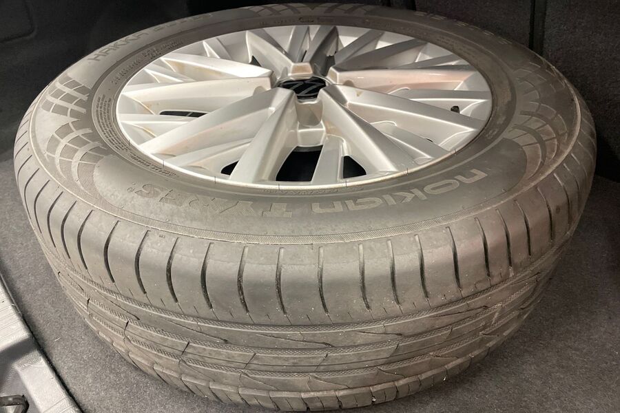 Volkswagen T-Roc vaihtoauto