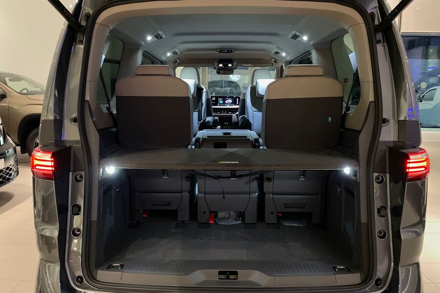 Volkswagen Multivan vaihtoauto