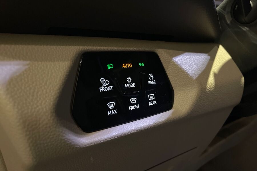 Volkswagen Multivan vaihtoauto