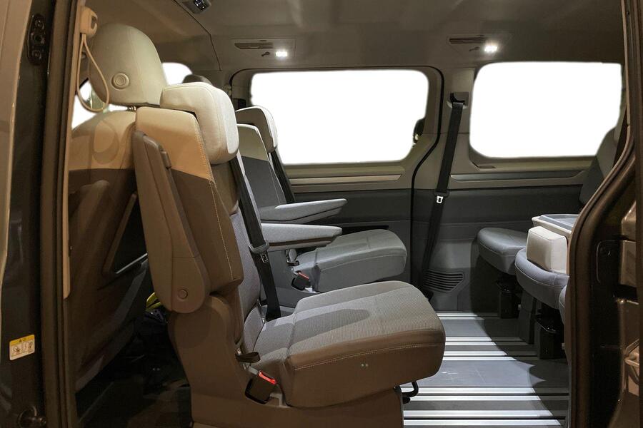 Volkswagen Multivan vaihtoauto