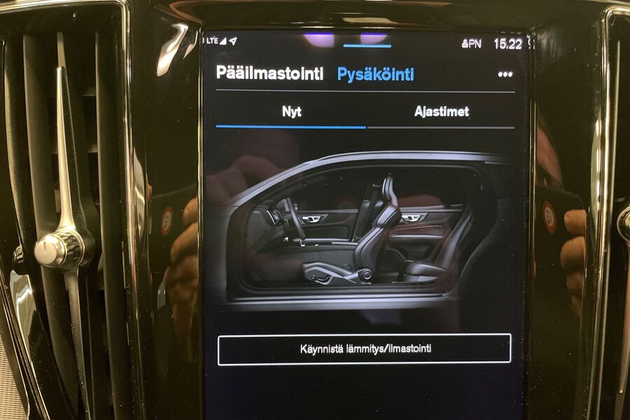 Volvo V60 vaihtoauto