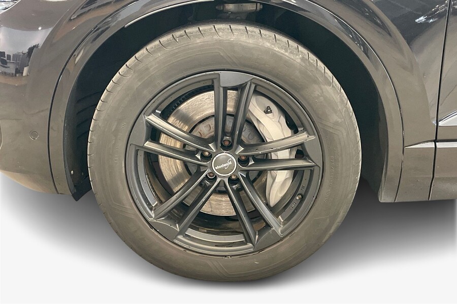 Volkswagen Touareg vaihtoauto