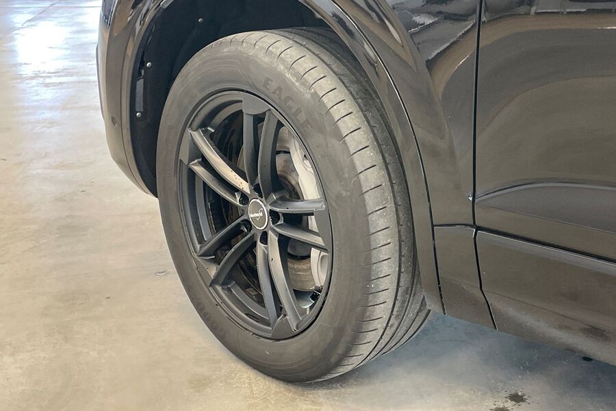 Volkswagen Touareg vaihtoauto