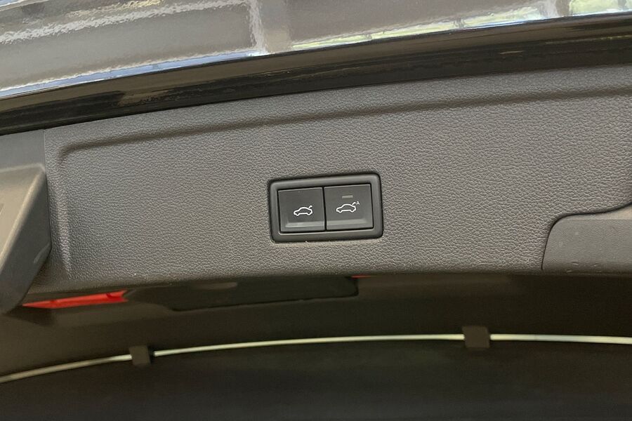 Volkswagen Touareg vaihtoauto