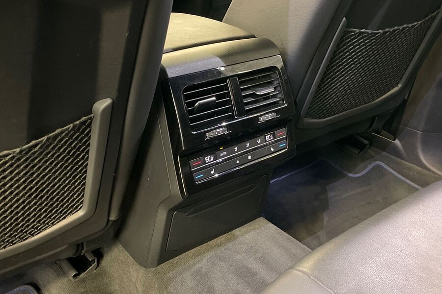 Volkswagen Touareg vaihtoauto