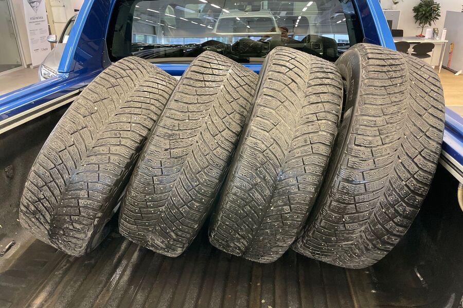 Volkswagen Amarok vaihtoauto