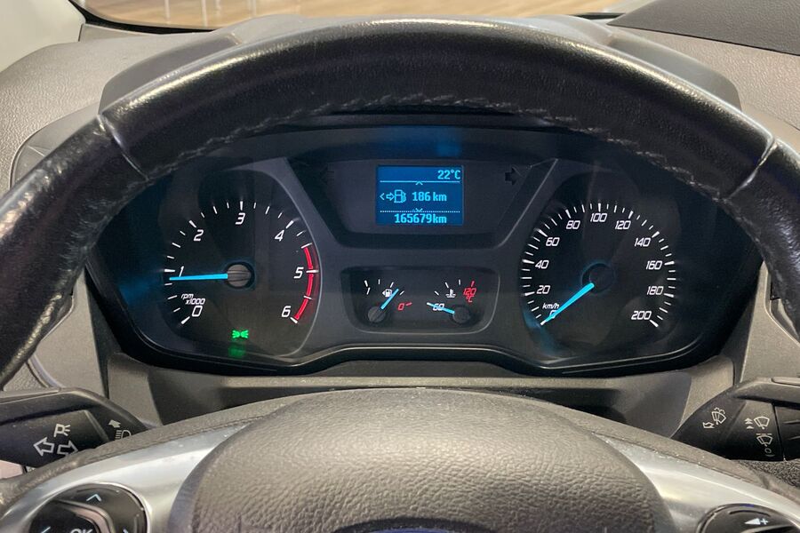 Ford Tourneo Custom vaihtoauto