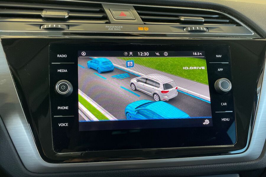 Volkswagen Touran vaihtoauto