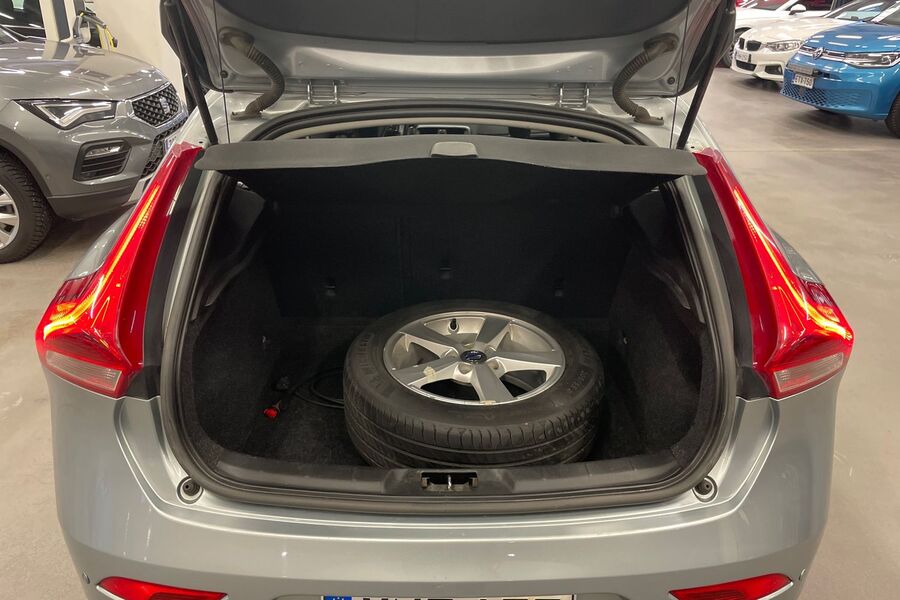 Volvo V40 vaihtoauto