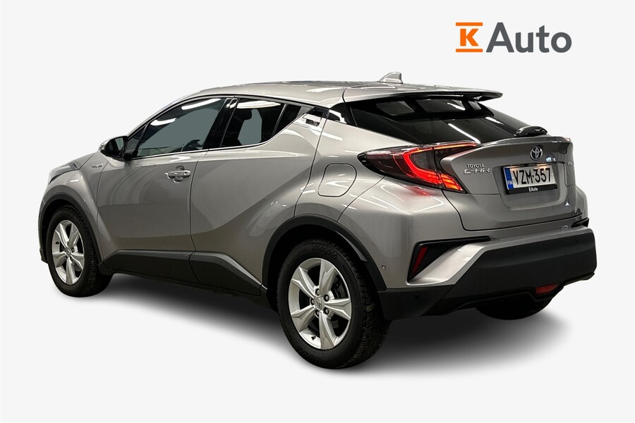 Toyota C-HR vaihtoauto