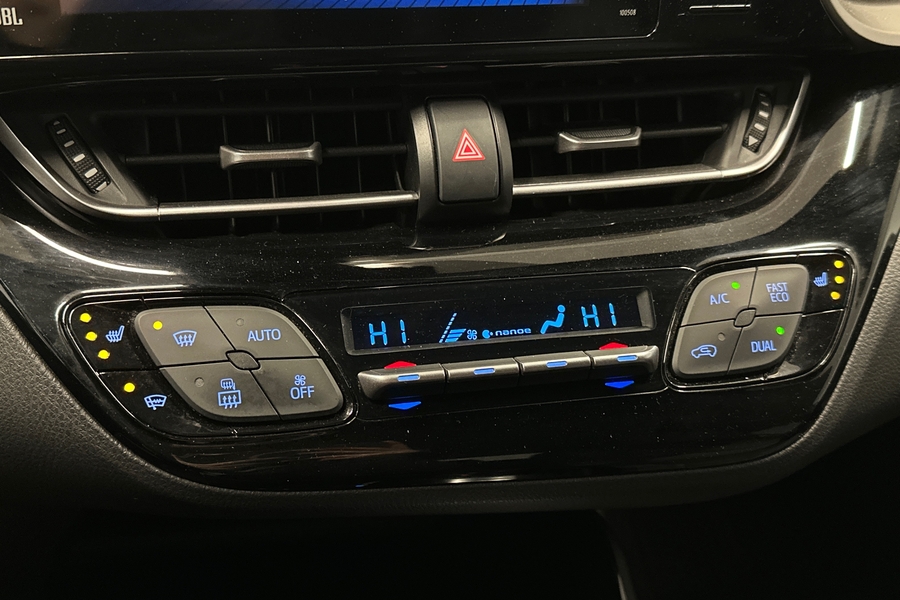 Toyota C-HR vaihtoauto