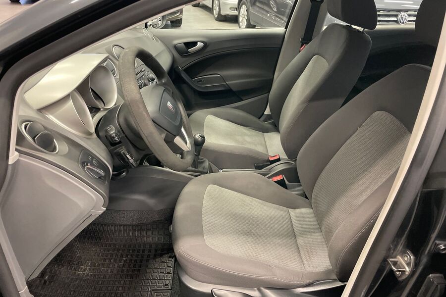 SEAT Ibiza ST vaihtoauto