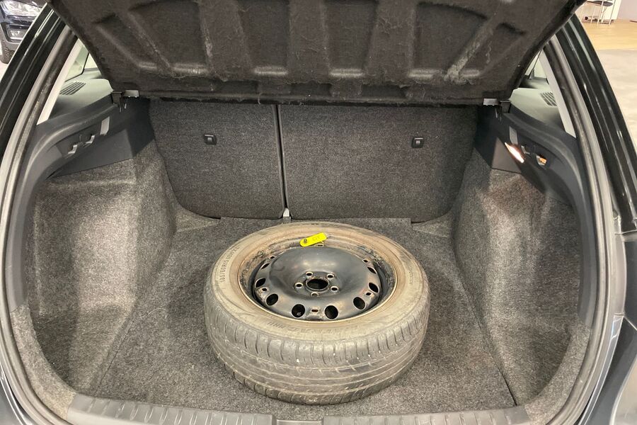 SEAT Ibiza ST vaihtoauto