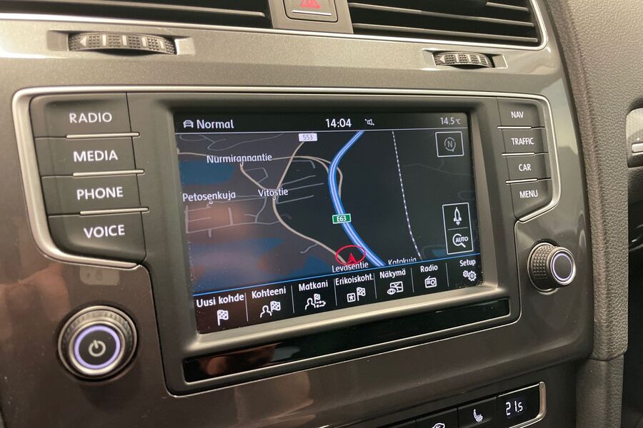 Volkswagen Golf vaihtoauto