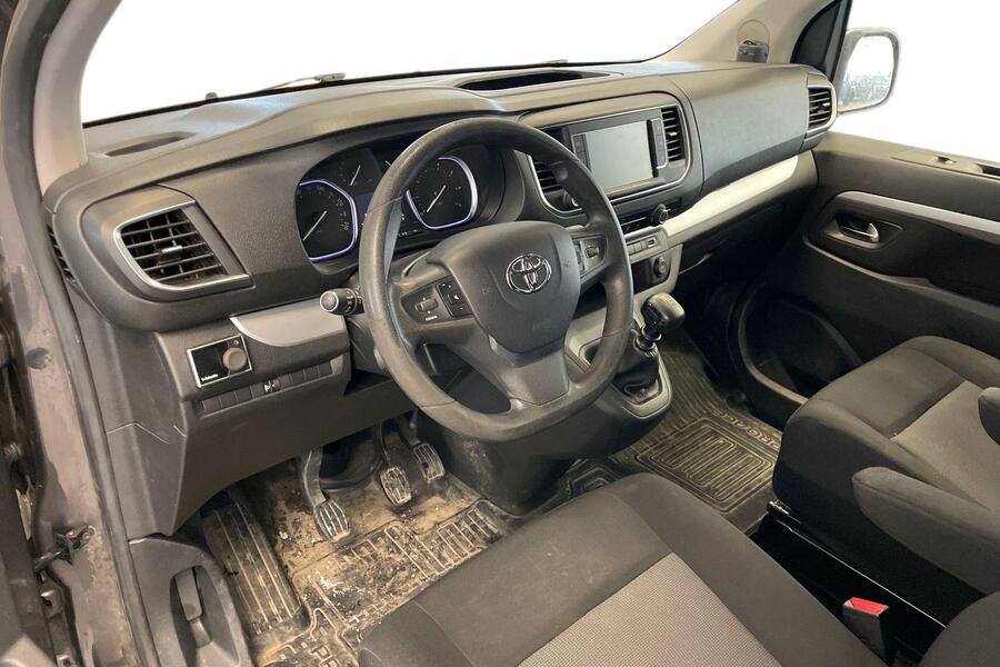 Toyota Proace Verso vaihtoauto