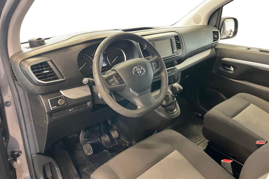 Toyota Proace Verso vaihtoauto