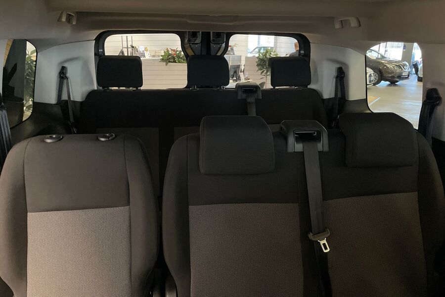 Toyota Proace Verso vaihtoauto