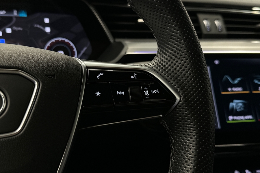 Audi e-tron vaihtoauto