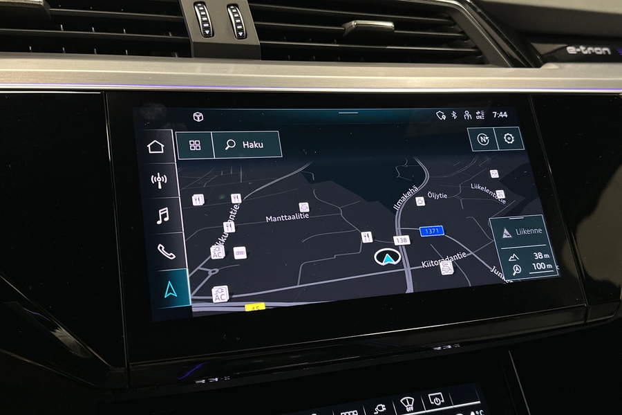 Audi e-tron vaihtoauto