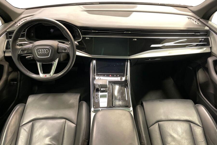 Audi Q7 vaihtoauto