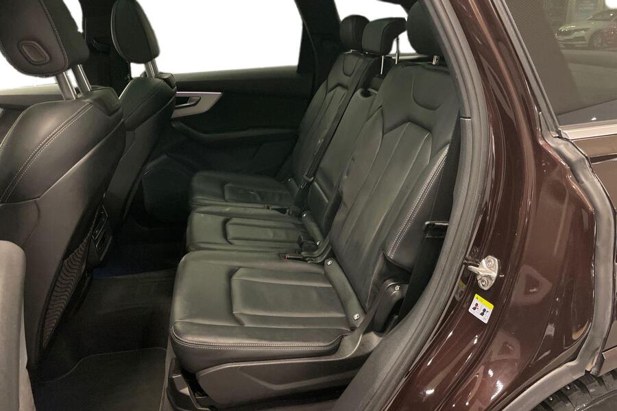 Audi Q7 vaihtoauto