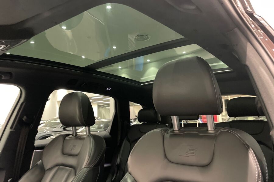 Audi Q7 vaihtoauto