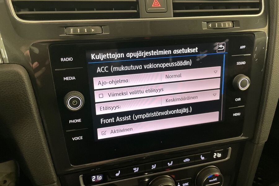 Volkswagen Golf vaihtoauto