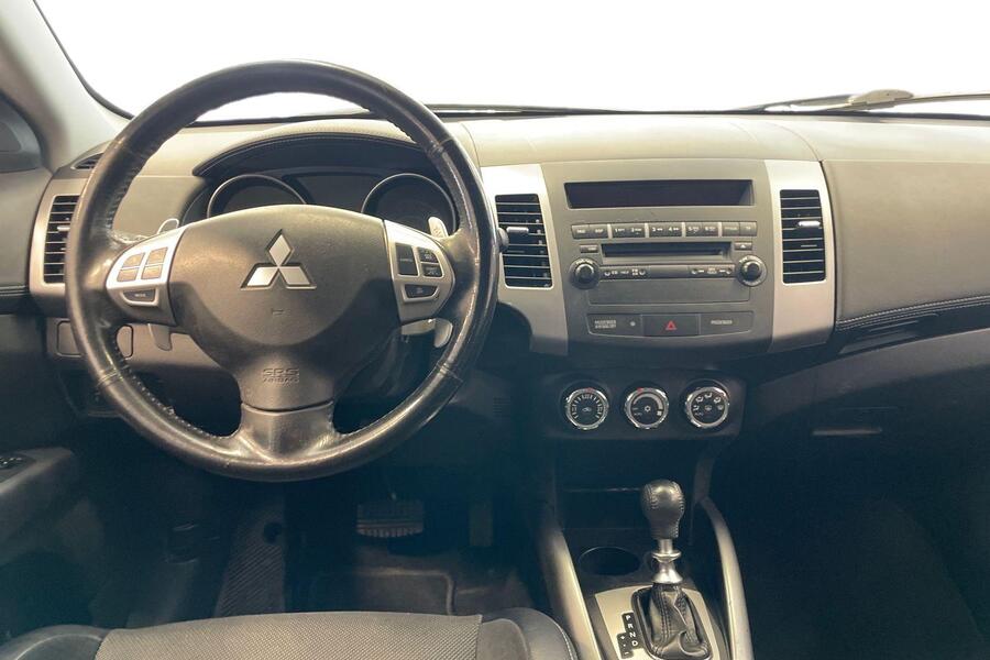 Mitsubishi Outlander vaihtoauto
