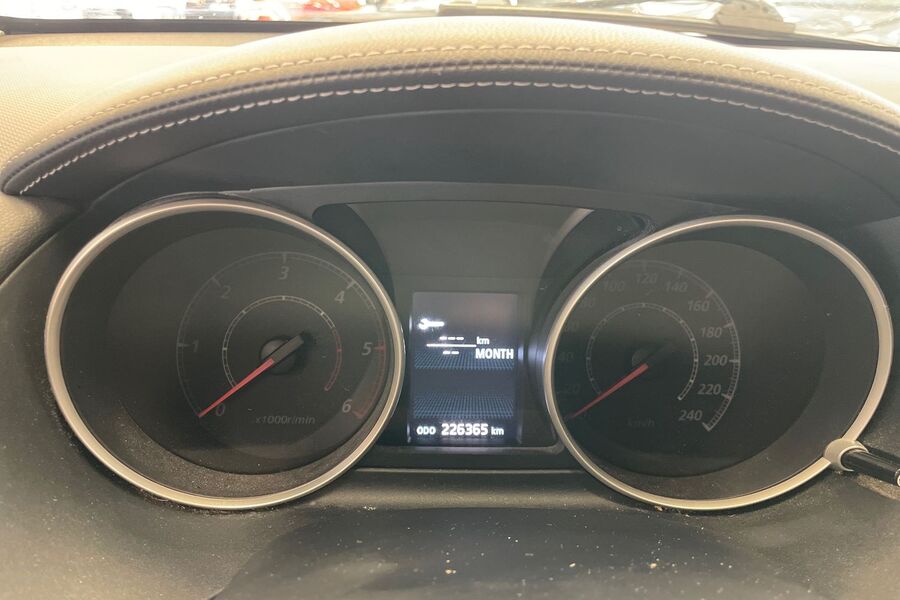 Mitsubishi Outlander vaihtoauto