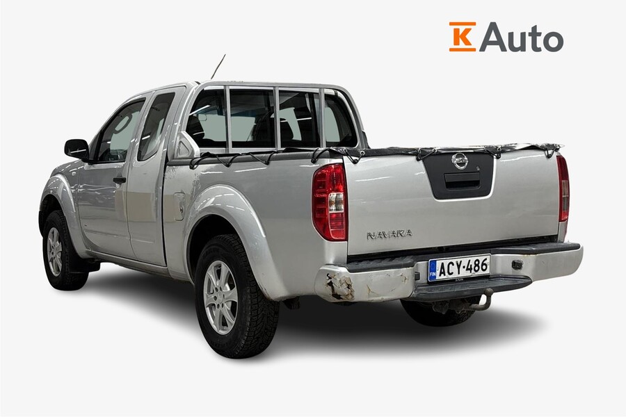 Nissan Navara vaihtoauto