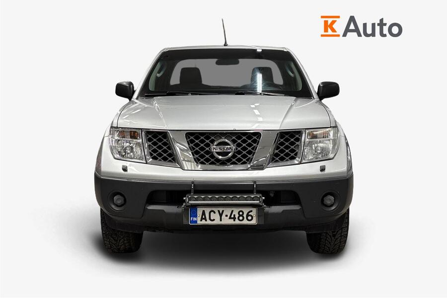 Nissan Navara vaihtoauto