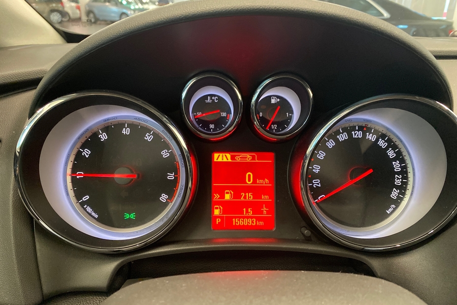 Opel Astra vaihtoauto