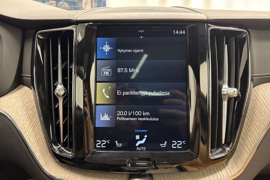 Volvo XC60 vaihtoauto