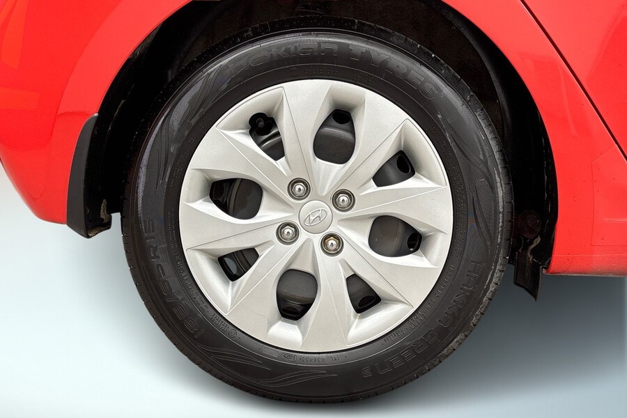 Hyundai i20 Hatchback vaihtoauto