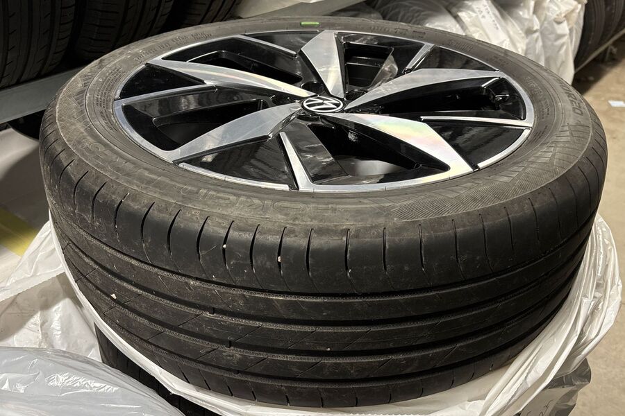 Volkswagen ID.4 vaihtoauto