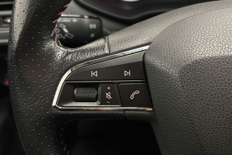 SEAT Leon vaihtoauto