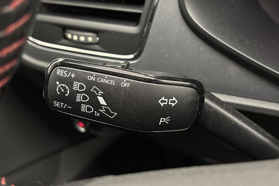 SEAT Leon vaihtoauto