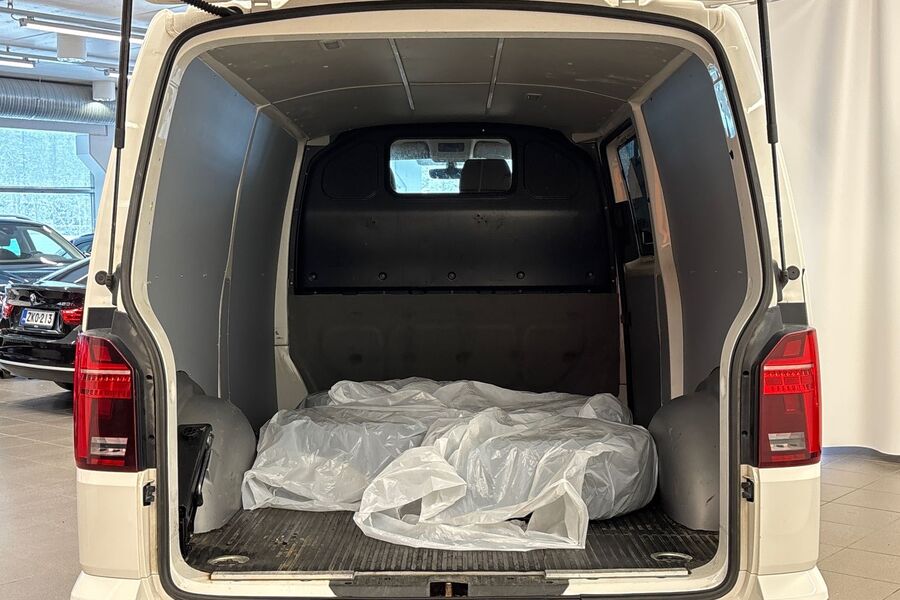 Volkswagen Transporter vaihtoauto