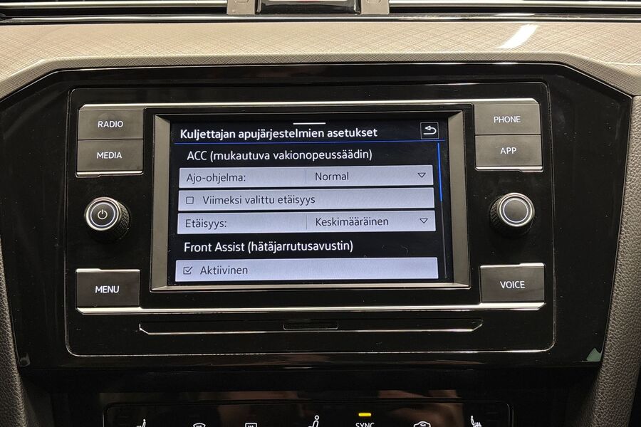 Volkswagen Passat vaihtoauto