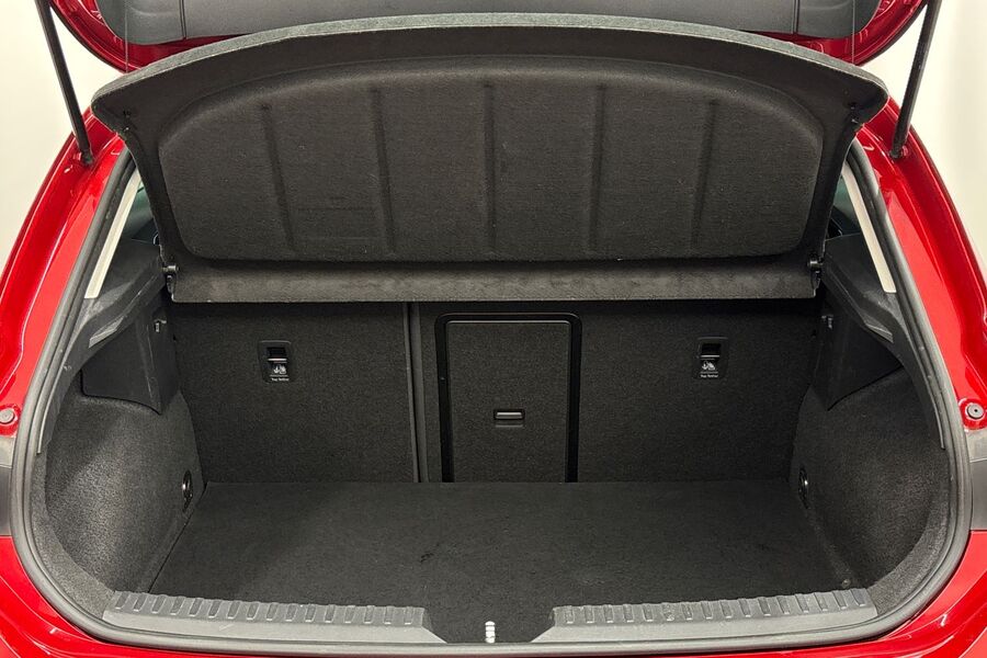 SEAT Leon vaihtoauto