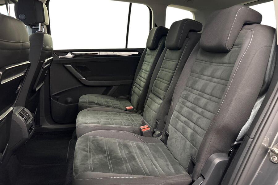 Volkswagen Touran vaihtoauto