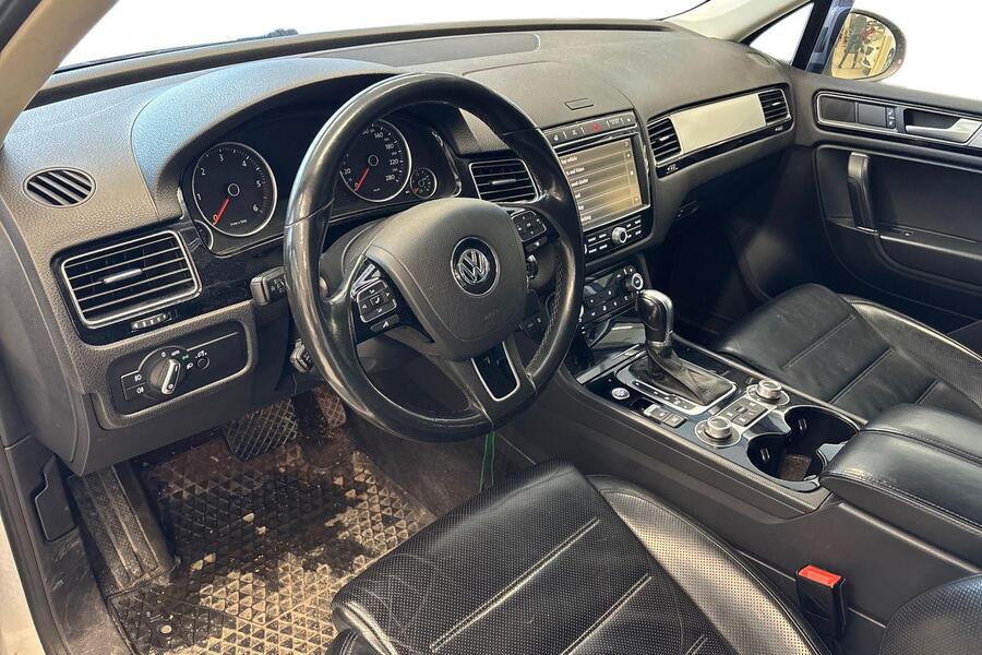 Volkswagen Touareg vaihtoauto