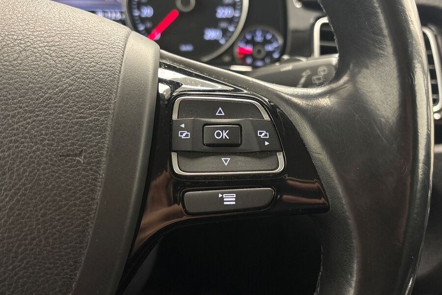 Volkswagen Touareg vaihtoauto