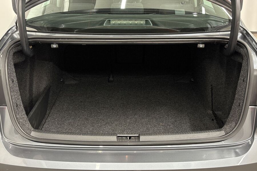 Volkswagen Jetta vaihtoauto