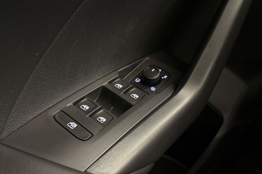 Volkswagen T-Cross vaihtoauto