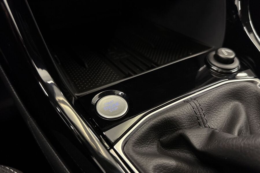 Volkswagen T-Cross vaihtoauto