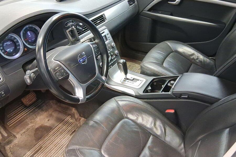 Volvo XC70 vaihtoauto