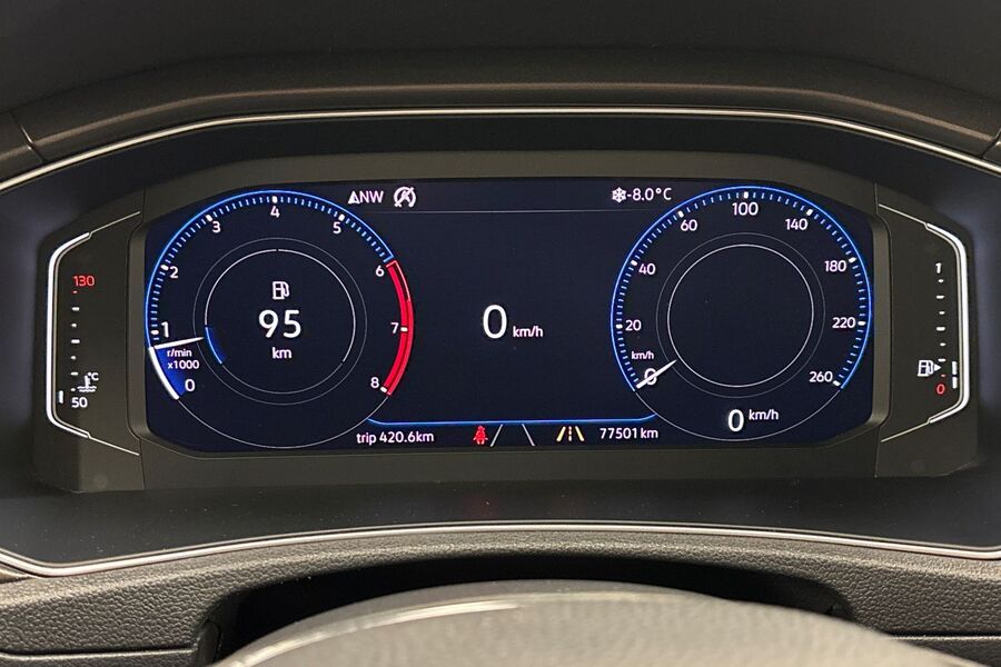 Volkswagen T-Roc vaihtoauto